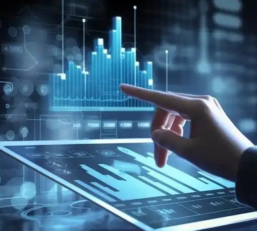 智慧城市全域发展：数字化转型、人工智能与市场力量的深度融合